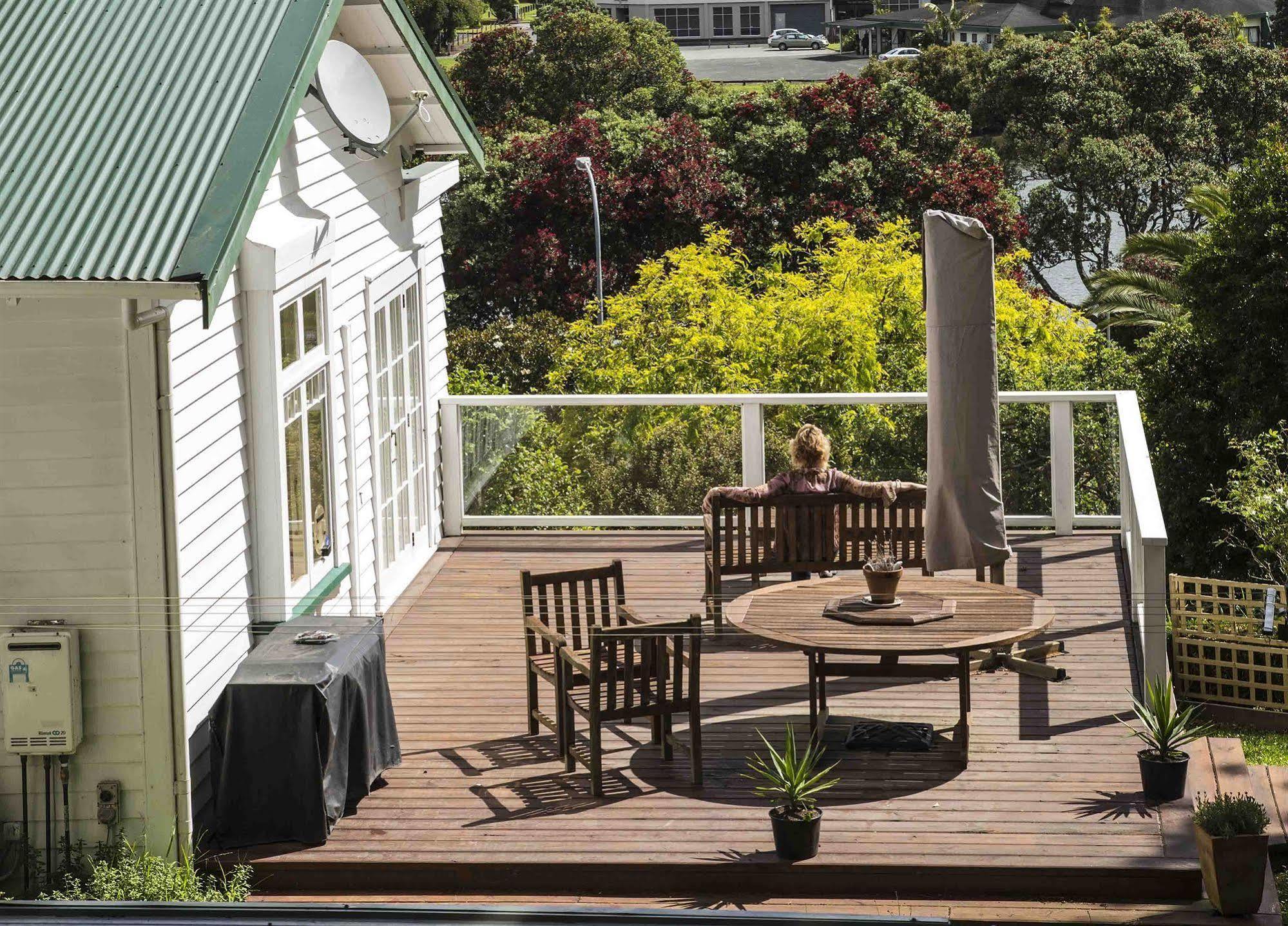 Kauri Nest Bed & Breakfast วานกาไร ภายนอก รูปภาพ