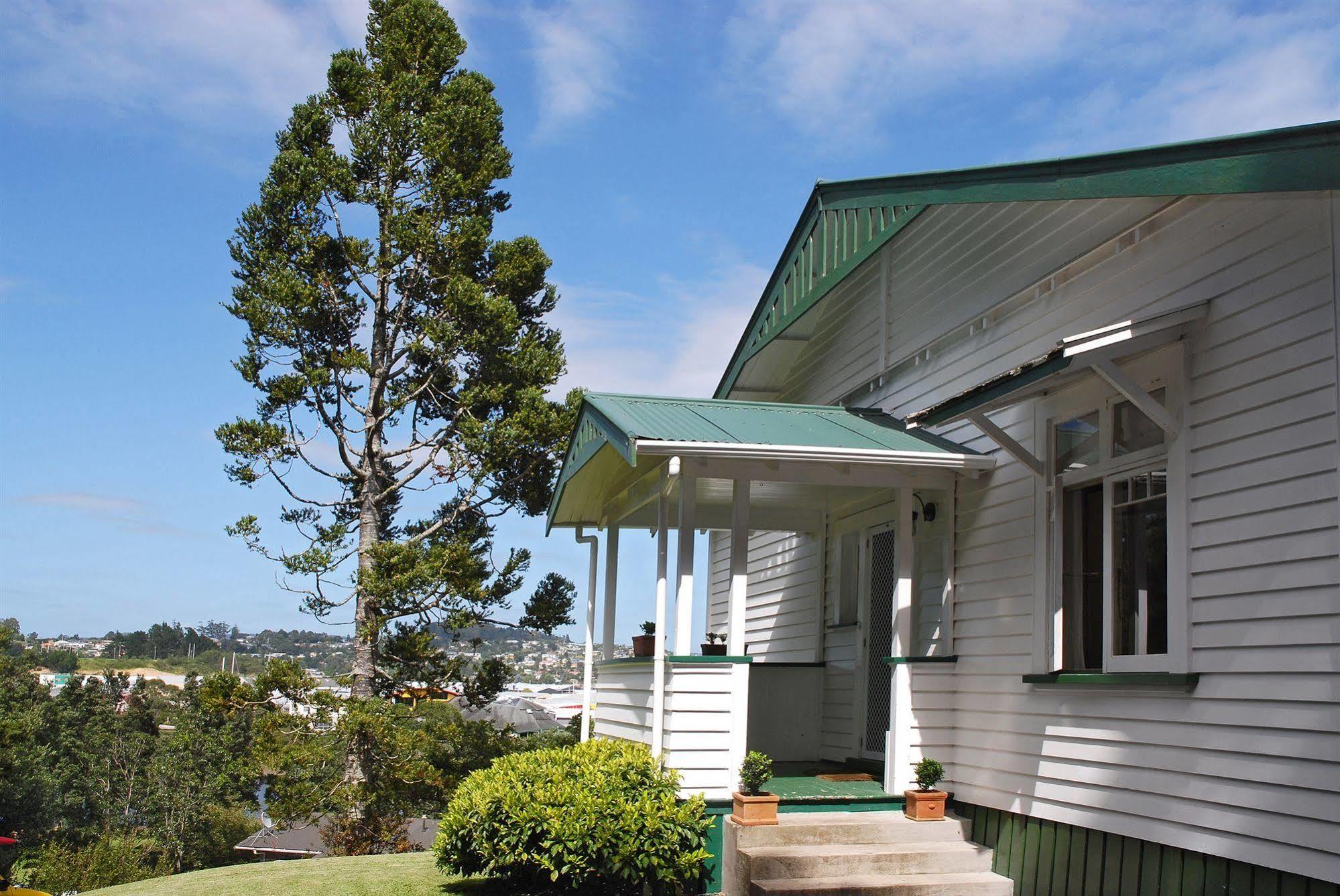 Kauri Nest Bed & Breakfast วานกาไร ภายนอก รูปภาพ