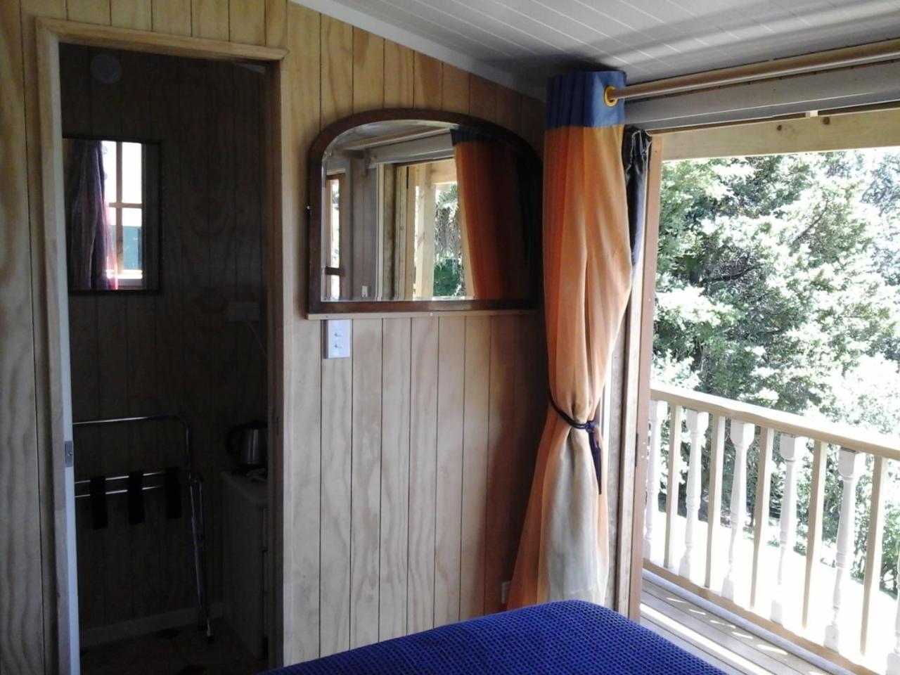 Kauri Nest Bed & Breakfast วานกาไร ภายนอก รูปภาพ