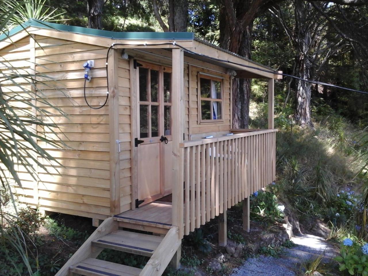 Kauri Nest Bed & Breakfast วานกาไร ภายนอก รูปภาพ