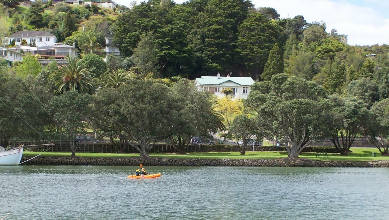 Kauri Nest Bed & Breakfast วานกาไร ภายนอก รูปภาพ