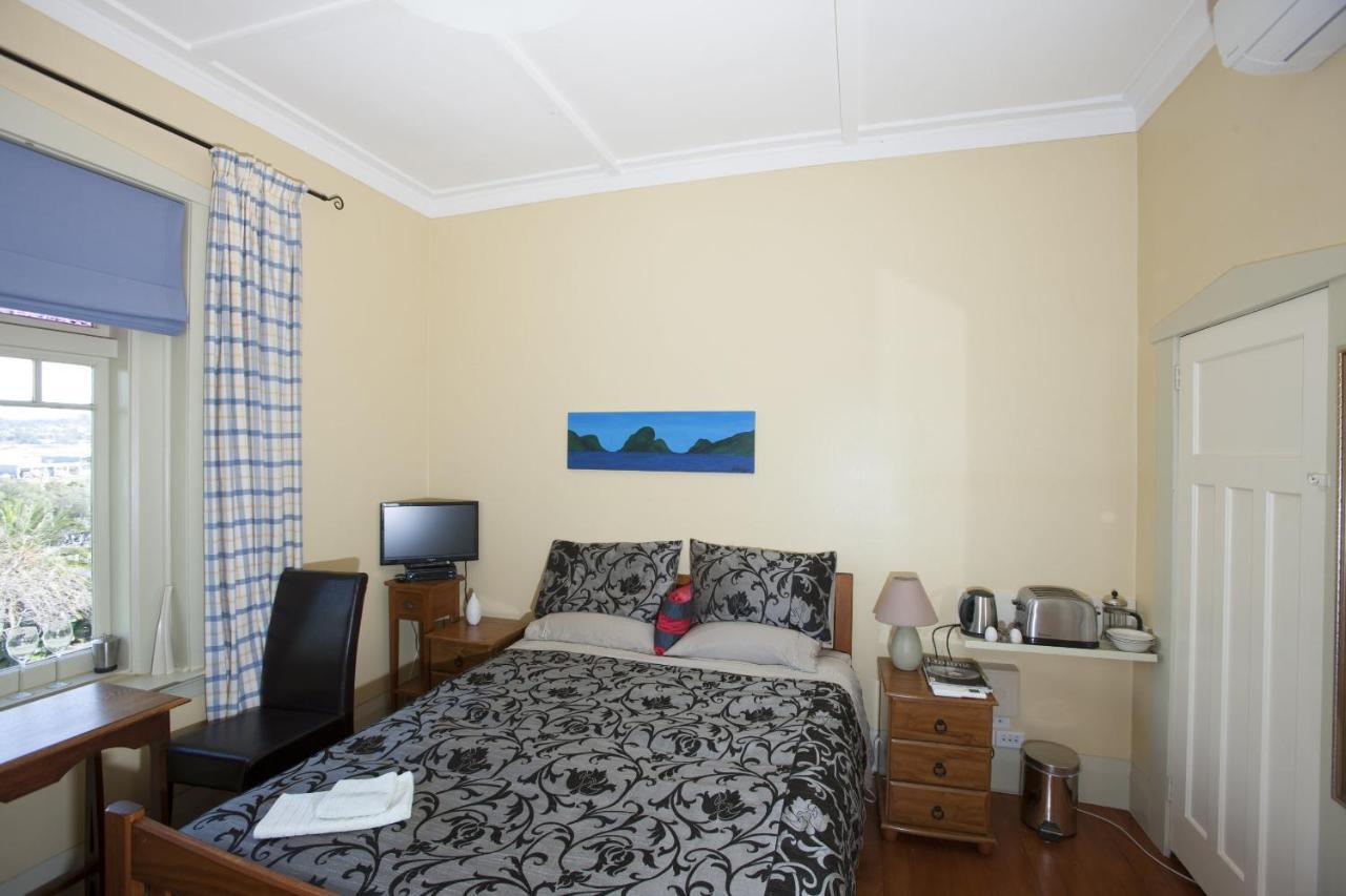 Kauri Nest Bed & Breakfast วานกาไร ภายนอก รูปภาพ